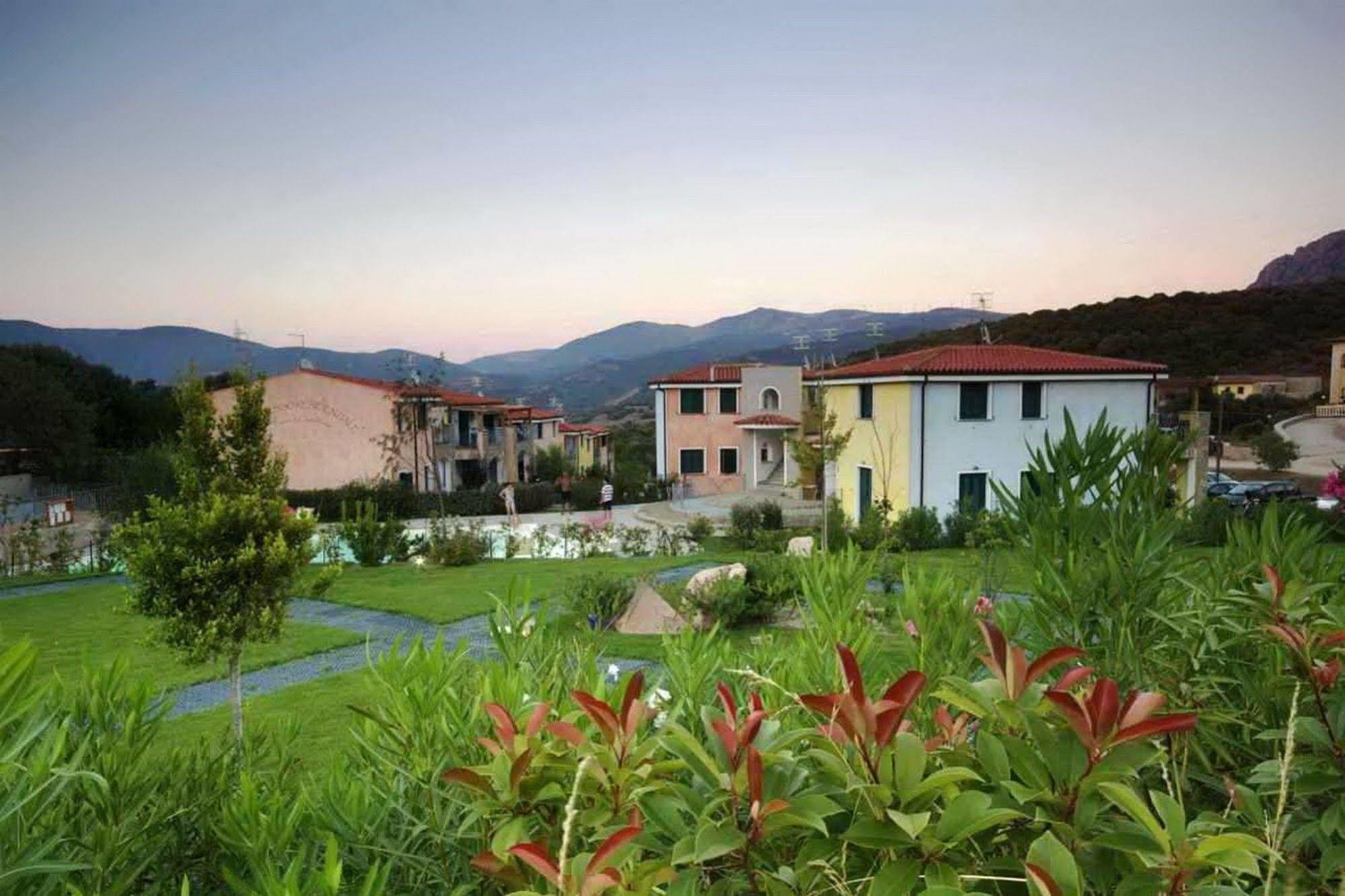 R&Z Getaway Apartment Santa Maria Coghinas Exterior photo